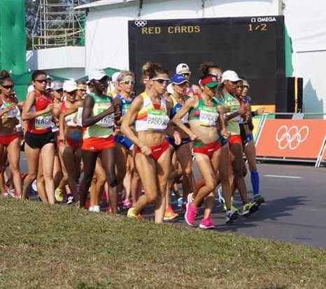 Peloton de los juegos olímpicos con nuestros suplementos deportivos